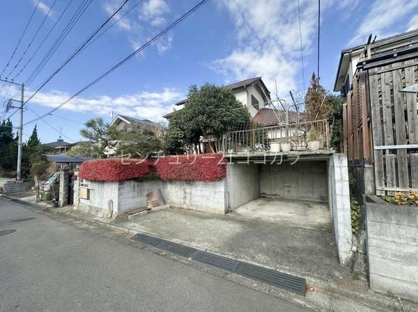 八王子市西寺方町の中古一戸建て