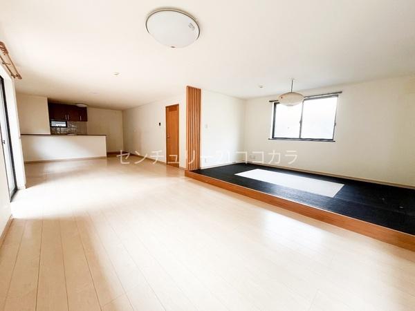 八王子市館町の中古一戸建て
