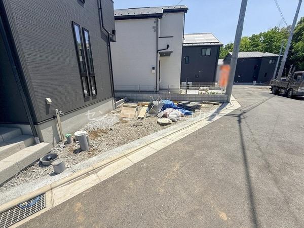八王子市石川町　新築分譲住宅13棟　全21区画　13号棟