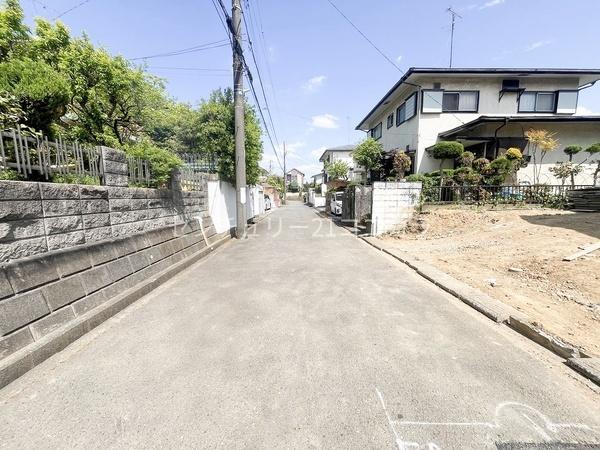 八王子市南陽台1丁目　新築一戸建て・全1棟