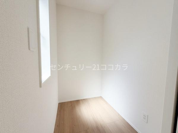 八王子市館町　新築一戸建て・全11棟　4号棟