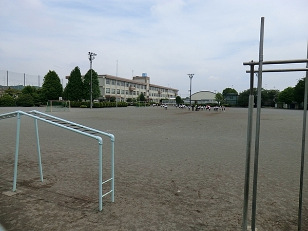 八王子市川口町　新築一戸建て・全9棟　9号棟(八王子市立松枝小学校)