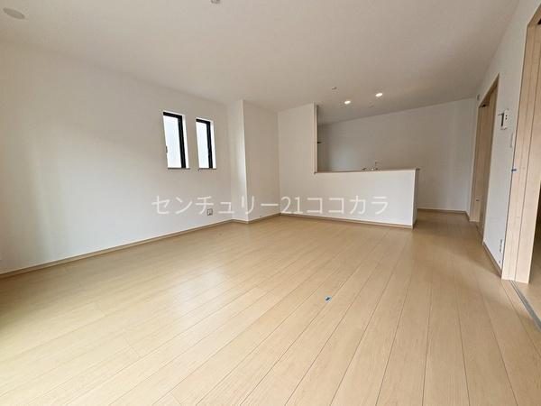 八王子市西寺方町　新築一戸建て・全2棟　A号棟