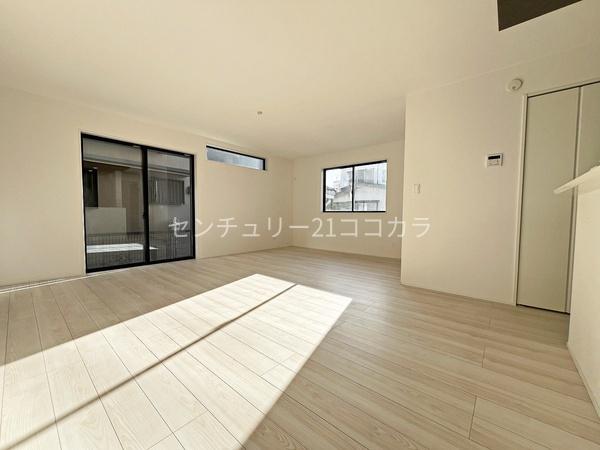 八王子市小宮町の新築一戸建て・全1棟