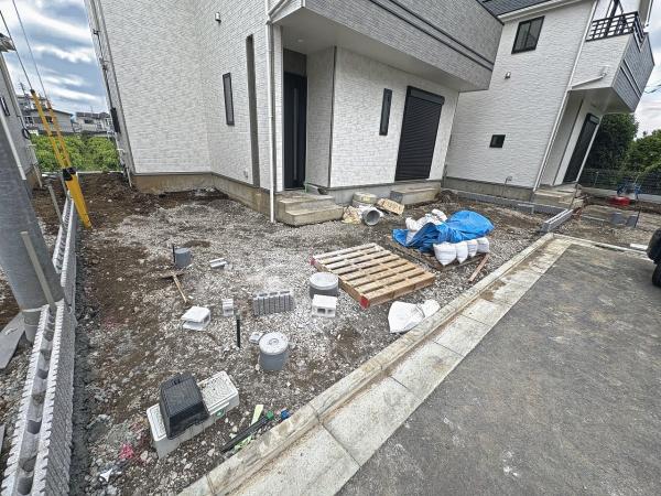 八王子市弐分方町の新築一戸建