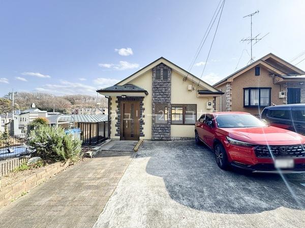 八王子市左入町　中古一戸建て