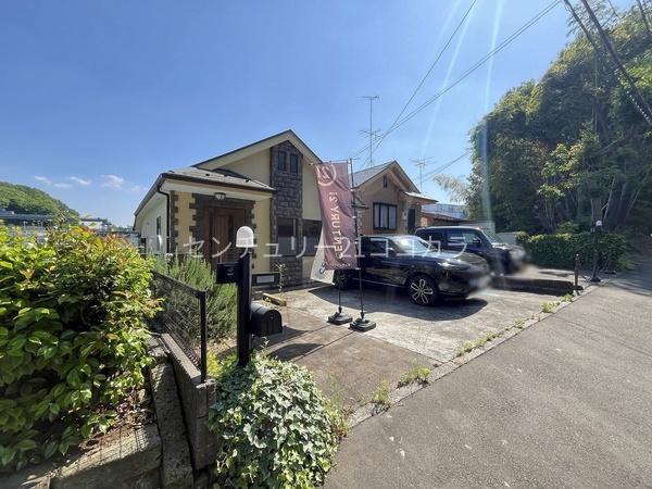 八王子市左入町の中古一戸建て