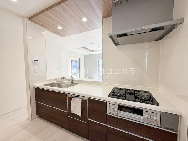 八王子市石川町　新築一戸建て・全3棟　3号棟