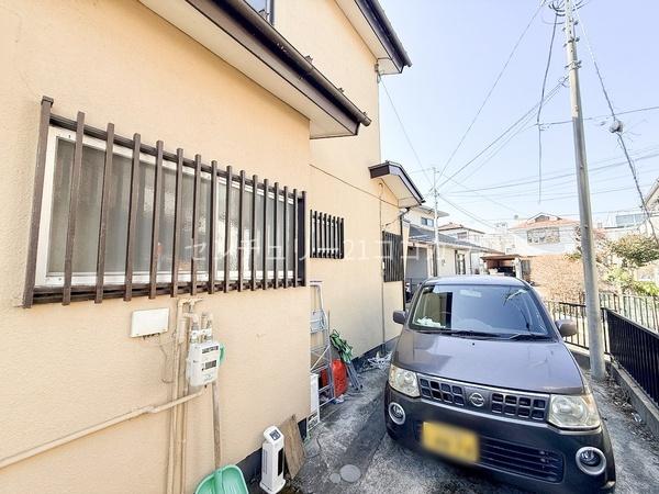 八王子市西寺方町の中古一戸建て