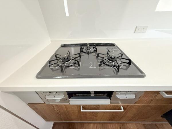 八王子市片倉町　新築一戸建て・全3棟　2号棟