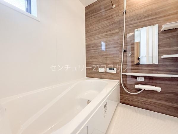 八王子市片倉町　新築一戸建て・全3棟　2号棟