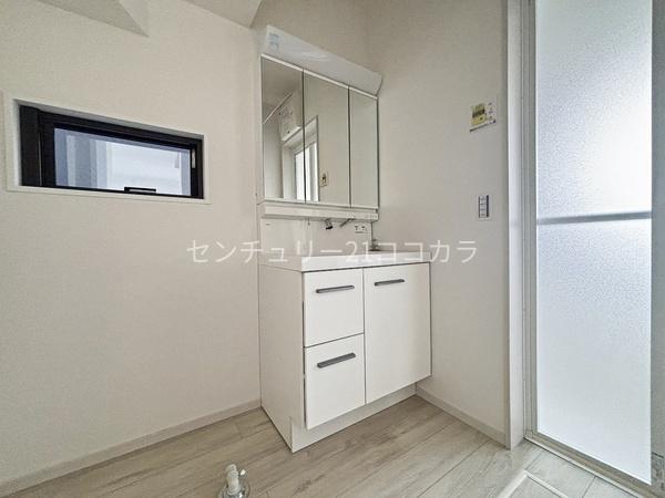 八王子市上野町　新築一戸建て・全3棟　2号棟