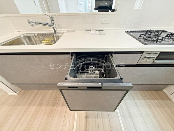 八王子市下恩方町　新築一戸建て・全3棟　2号棟