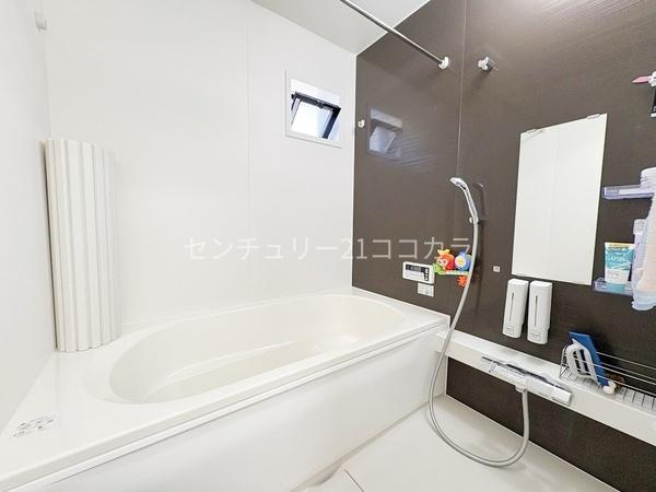 八王子市緑町の中古一戸建て