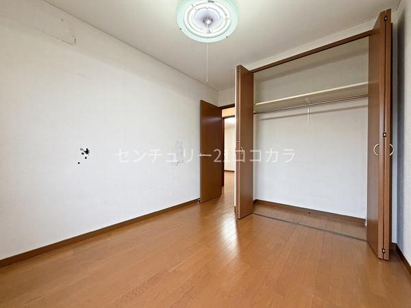 八王子市館町の中古一戸建て