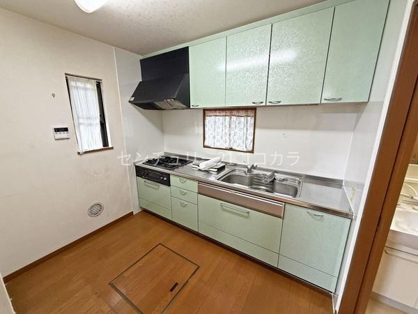 八王子市館町　中古一戸建て
