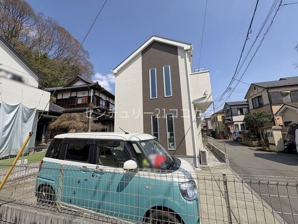 八王子市小比企町の中古一戸建て