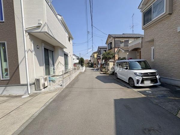 八王子市小比企町の中古一戸建て