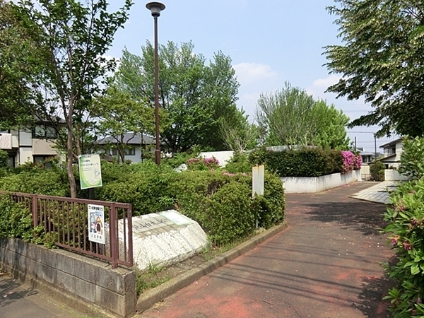 八王子市丸山町の新築一戸建て・全2棟　B号棟(滝山台丸山公園)