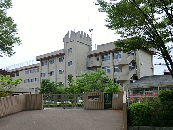 ベルコリーヌ南大沢　中古マンション(八王子市立宮上中学校)
