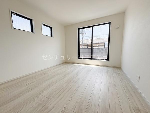 八王子市子安町　新築一戸建て・全3棟　2号棟