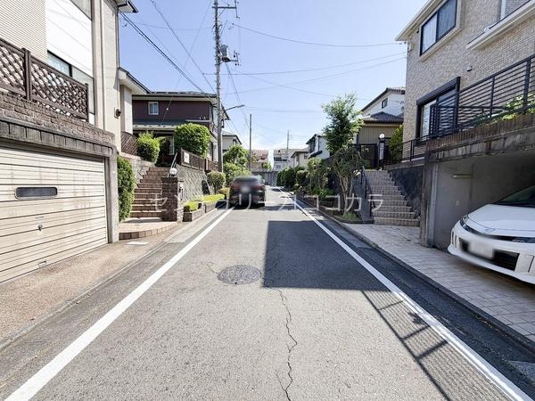 八王子市館町の中古一戸建て