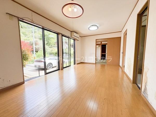 八王子市西寺方町　中古一戸建て