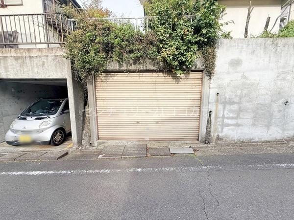 八王子市元八王子町　中古一戸建て