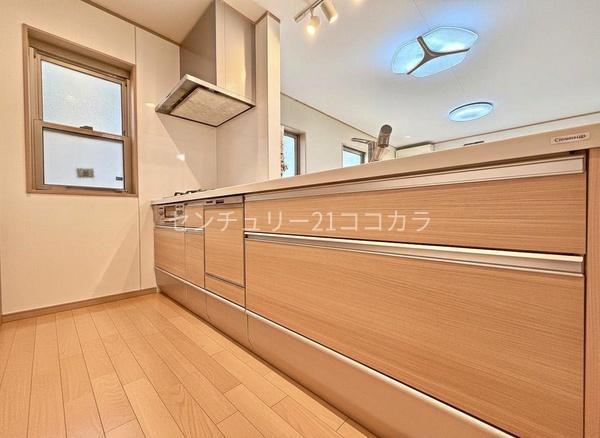 八王子市元八王子町3丁目　中古一戸建て
