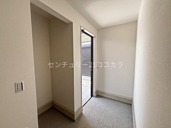 八王子市東浅川町　新築一戸建て　2号棟