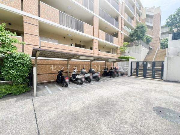 リーデンススクエア横浜鶴見　中古マンション