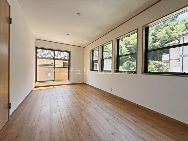 八王子市弐分方町の中古一戸建て