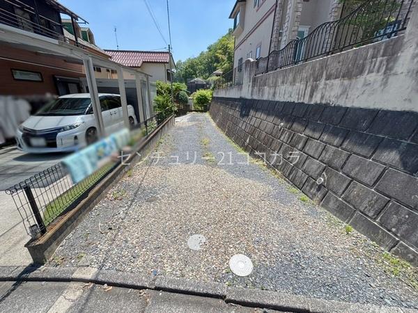 八王子市弐分方町の中古一戸建て