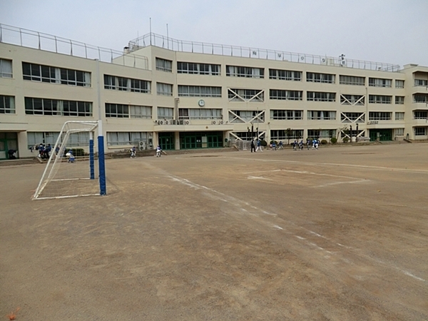 日野市南平１丁目の土地(日野市立南平小学校)