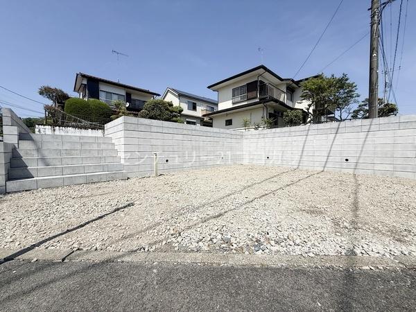 八王子市西寺方町　新築一戸建て