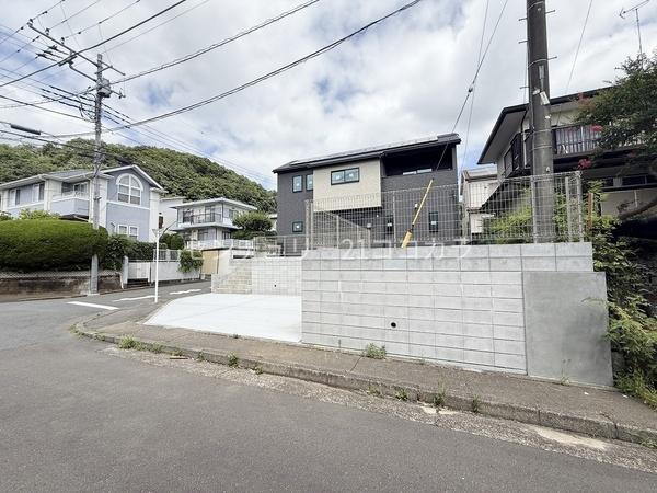 八王子市西寺方町　新築一戸建て