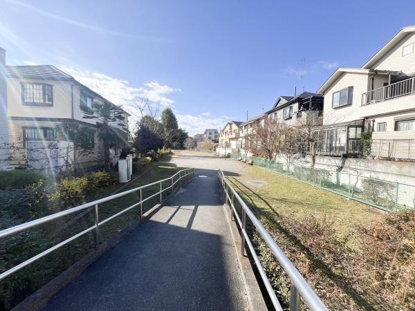 八王子市石川町　新築一戸建て・全7棟　7号棟(谷地川緑道)