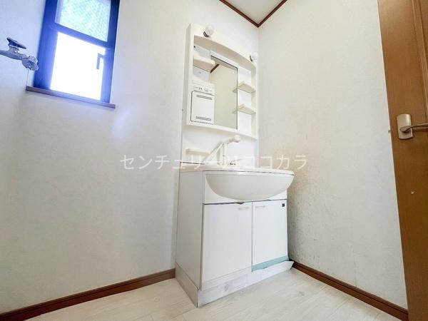 八王子市館町の中古一戸建て