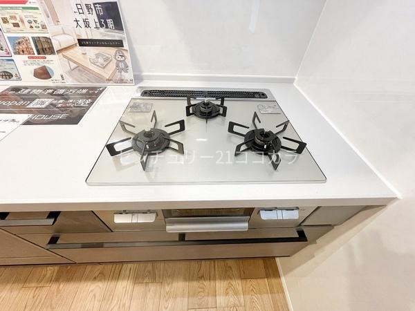 日野市大阪上の新築一戸建て・全3棟・2号棟