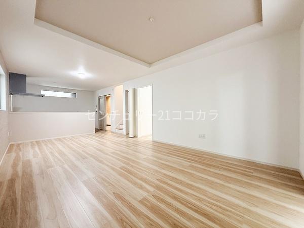 八王子市緑町　新築一戸建て・全3棟　2号棟