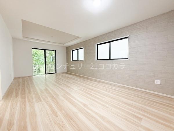 八王子市緑町　新築一戸建て・全3棟　2号棟