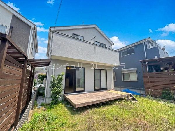 八王子市小比企町の中古一戸建て