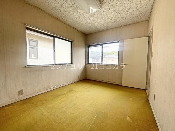 八王子市西寺方町の中古一戸建て