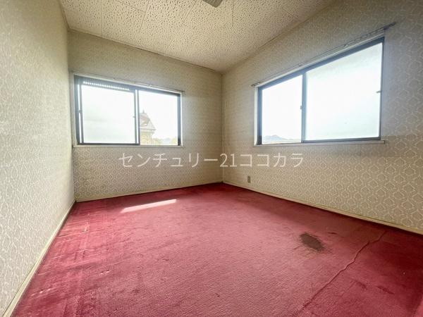 八王子市西寺方町の中古一戸建て
