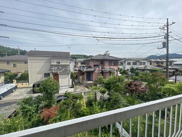 八王子市西寺方町の中古一戸建て