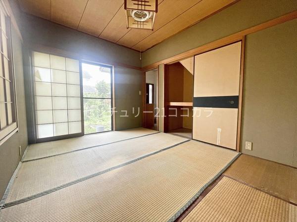 八王子市西寺方町の中古一戸建て