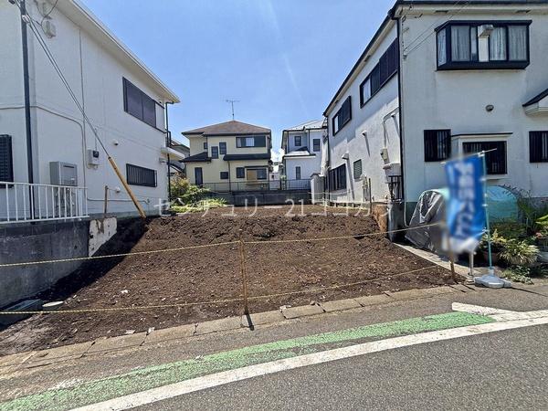 八王子市緑町　新築一戸建て