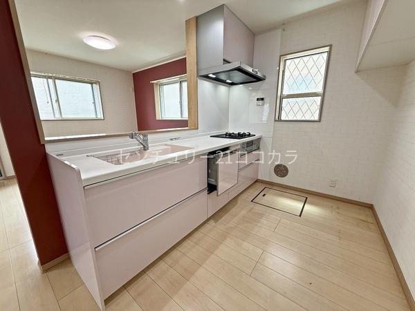 八王子市長房町　中古一戸建て