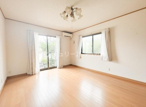 八王子市南陽台中古一戸建て