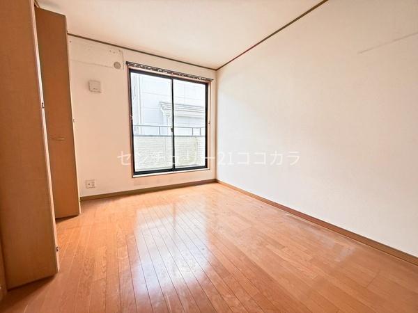 八王子市絹ケ丘１丁目の中古一戸建て